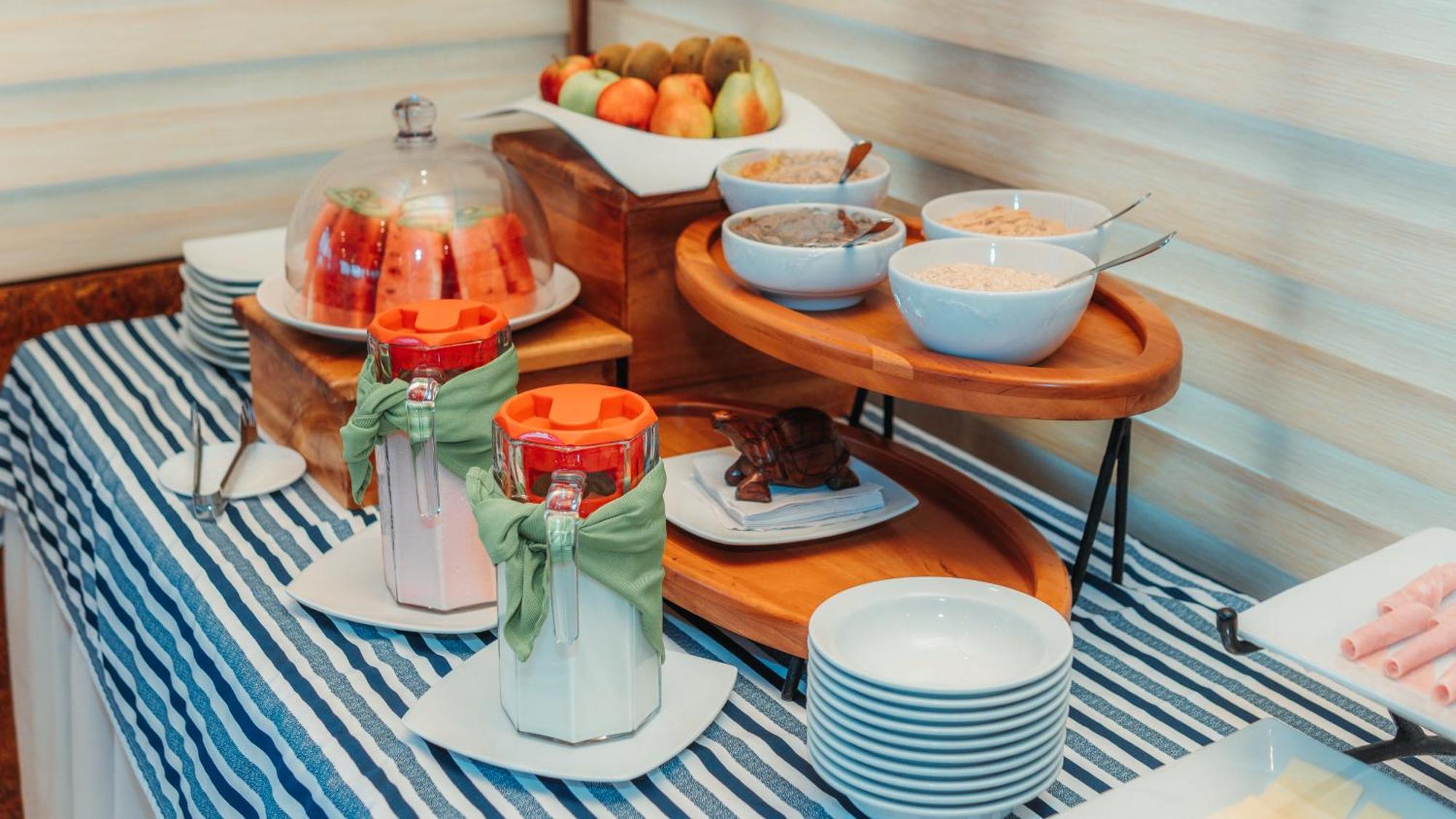 Isamar Hotel 푸에르토빌라밀 외부 사진